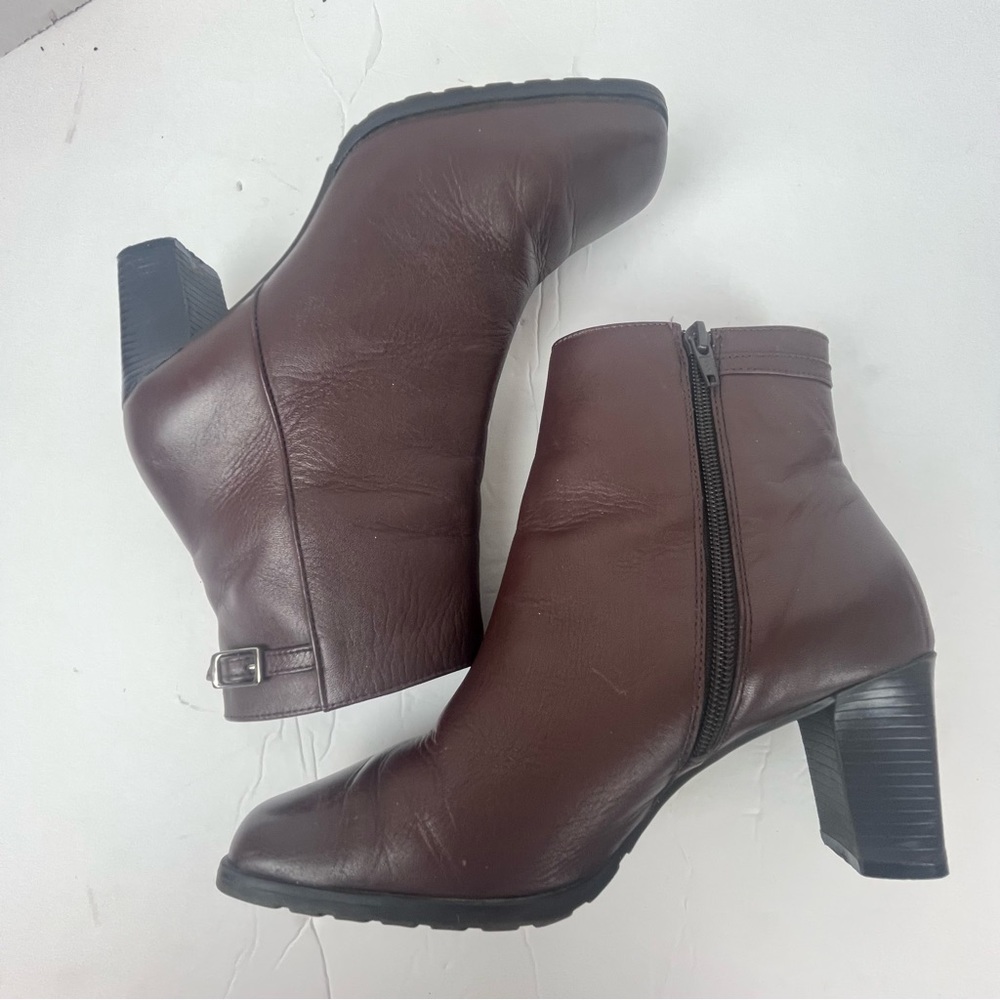 Elditas brown leather ankle boots with square toe/side buckle-Woman’s 7.5